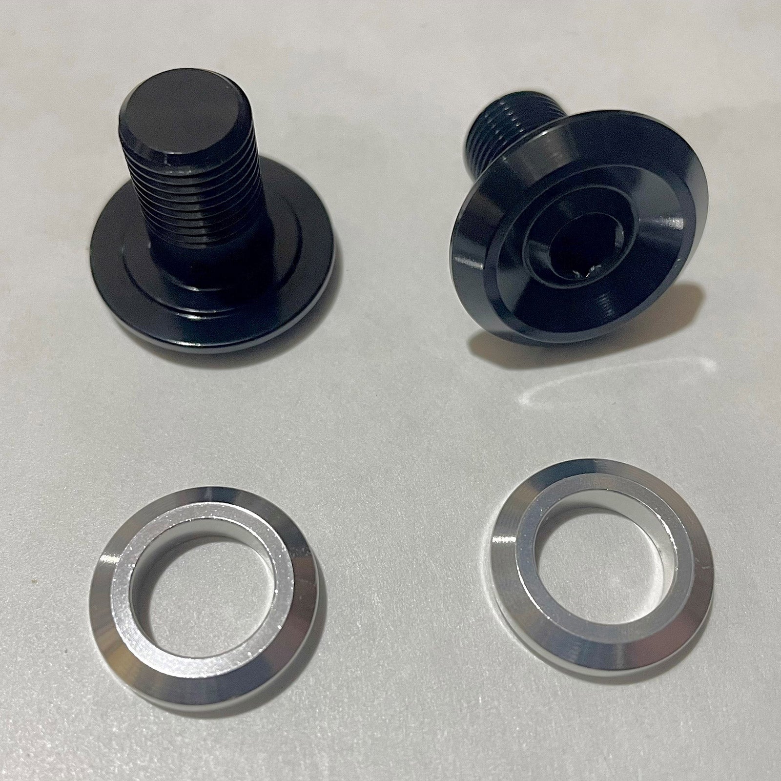 Frame Bolt: Trunnion Shock Bolt and Washer