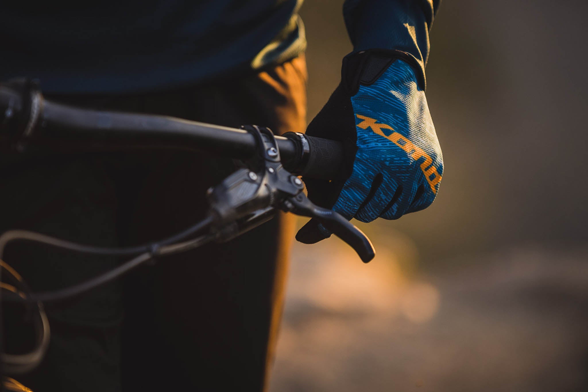 Unisex Replicant Enduro Gloves